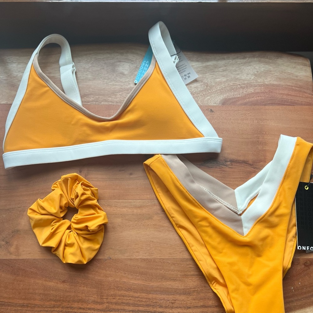 ONEONE Swimwear Bikini NWT!
